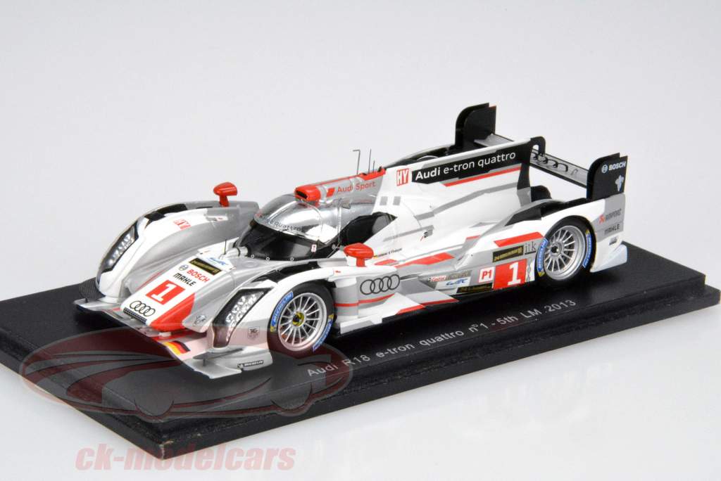 奥迪R18 E-TRON的quattro＃1 24小时勒芒2013 Lotterer，Tréluyer，飞斯乐星火1:43