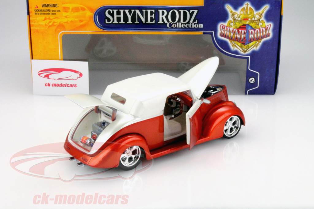 Форд построил в 1937 году оранжевой металлической / белый 1:18 Yat Ming