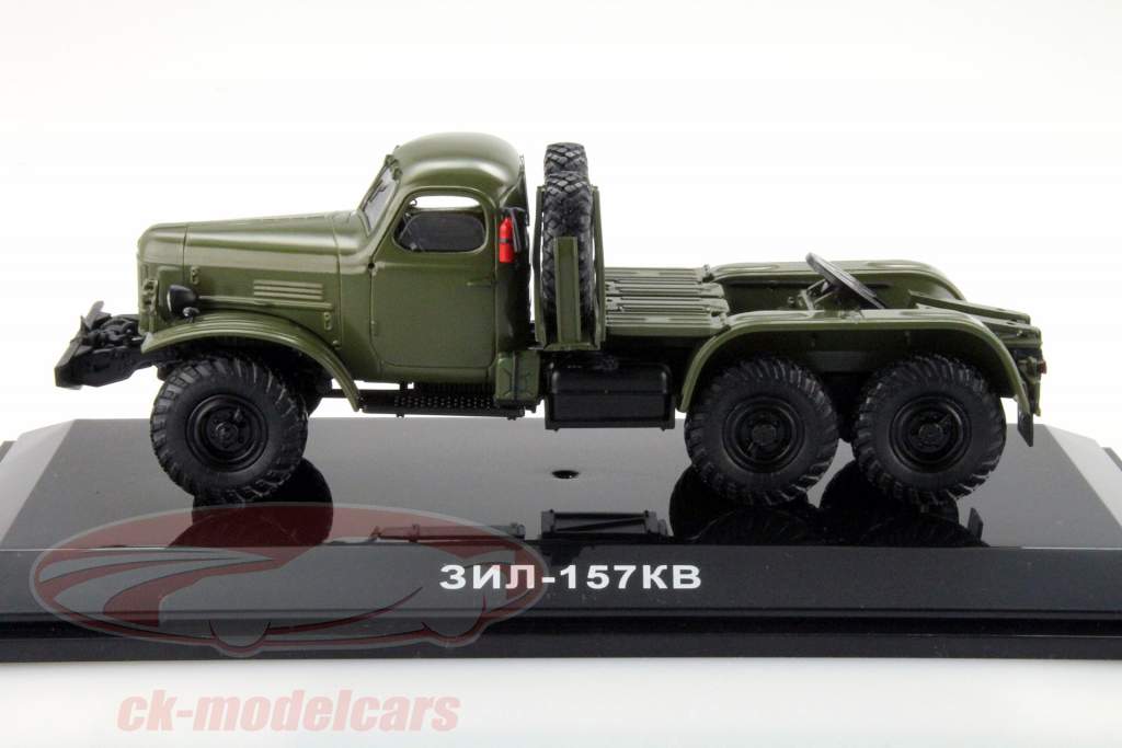 ZIL-157 Грузовик зеленый 1:43 DIP Models