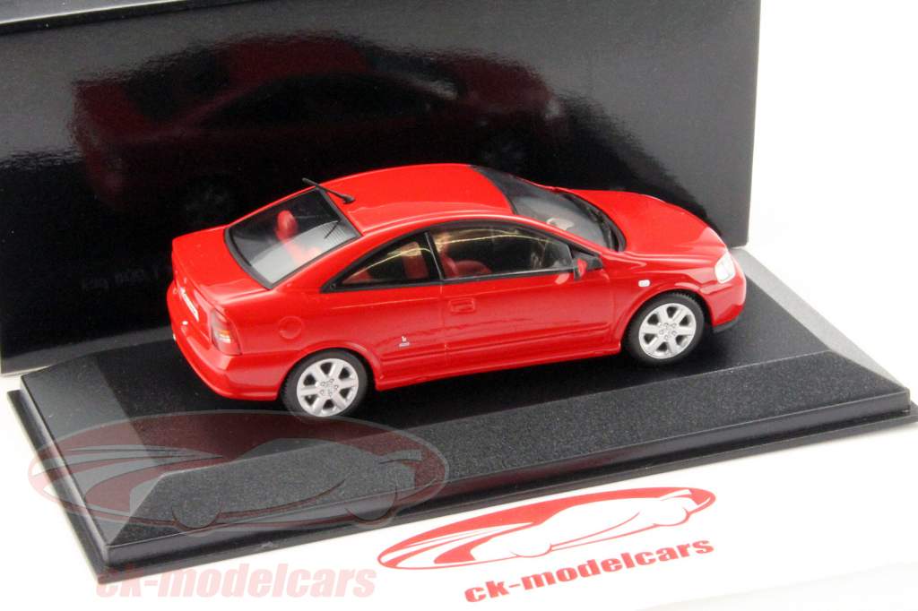 Opel Astra Coupe År 2000 rød 1:43 Minichamps