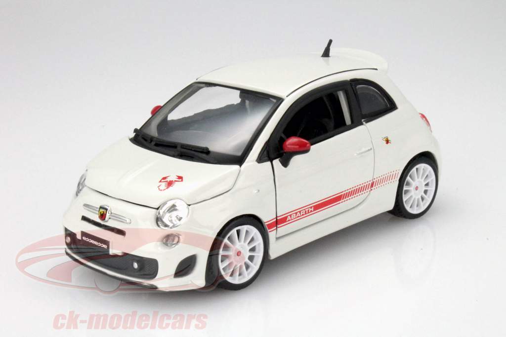 Fiat 500 Abarth Esseesse Baujahr 2011 weiss 1:24 Bburago