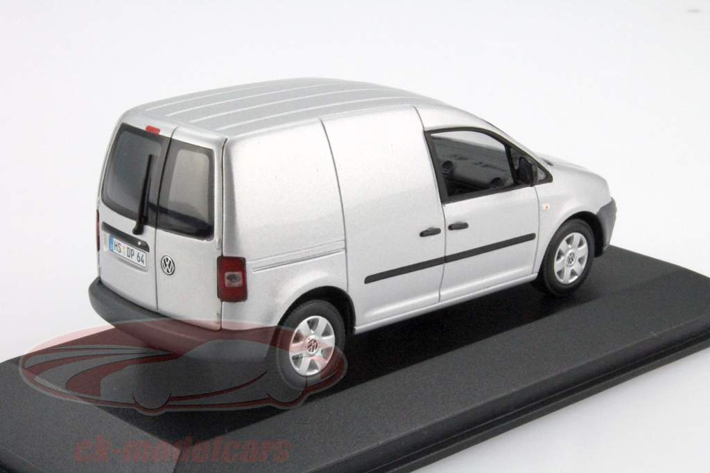 Volkswagen VW Caddy Год 2003 reflexsilver 1:43 Minichamps