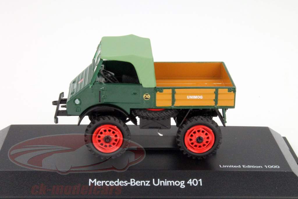 梅赛德斯 - 奔驰 乌尼莫克 401 绿色 1:43 旭格