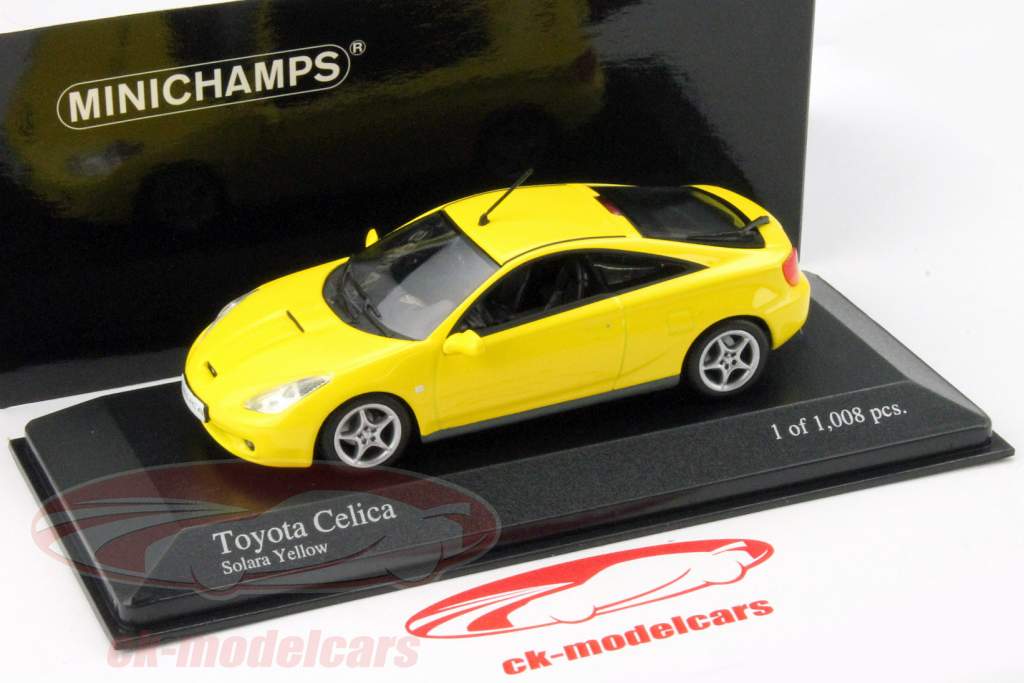 Тойота Celica Год 2000 солнечный желтый 1:43 Minichamps