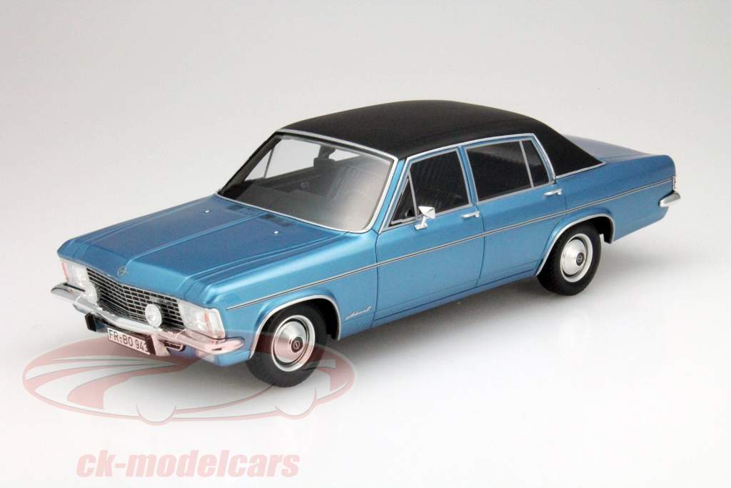 オペル Admiral B 2800 ライトブルー メタリック - 黒 1:18 BoSの Models