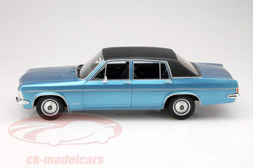オペル Admiral B 2800 ライトブルー メタリック - 黒 1:18 BoSの Models