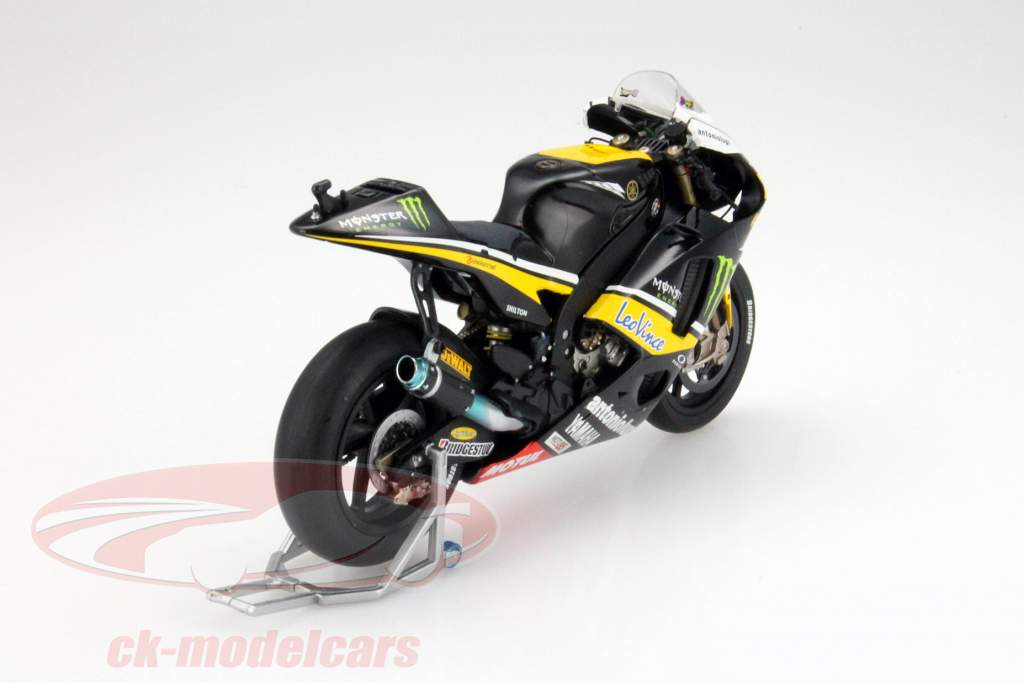 スポーツ MINICHAMPS yamaha YZR-M1 2010 スポーツ MINICHAMPS yamaha YZR-M1 2010 Minichamps 1:12