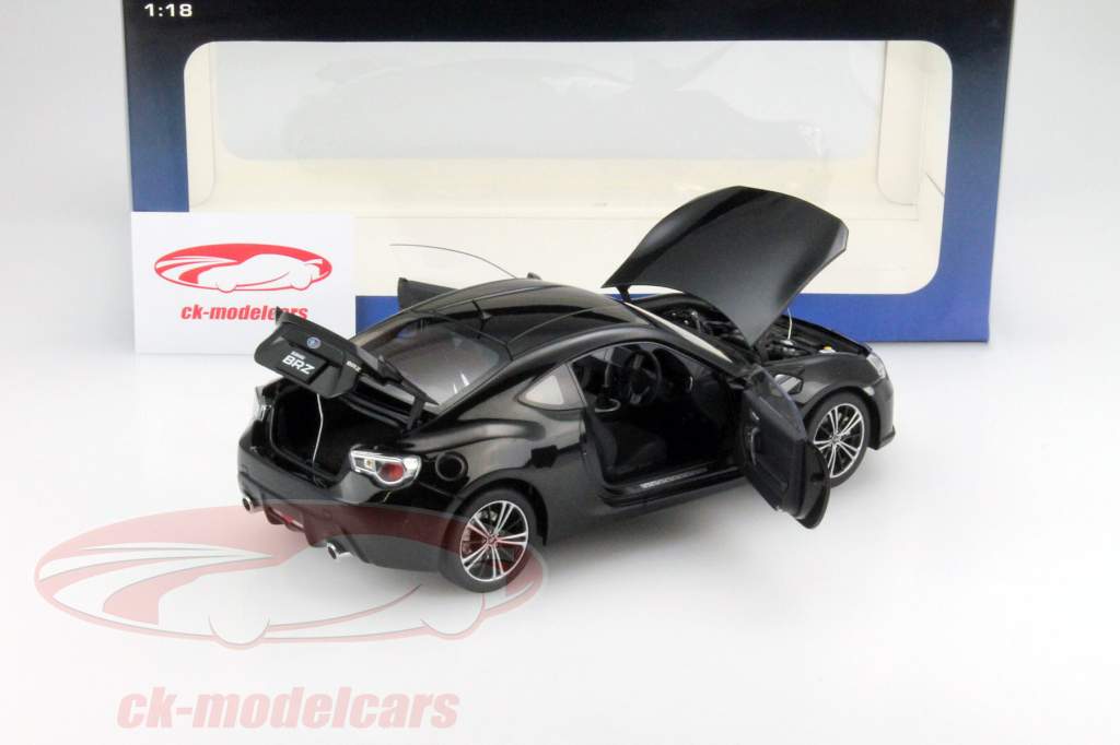 スバル BRZ 黒 RHD 1:18 オートアート
