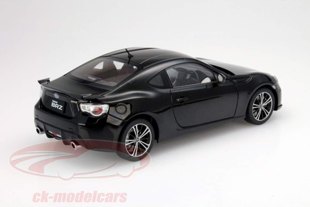 スバル BRZ 黒 RHD 1:18 オートアート
