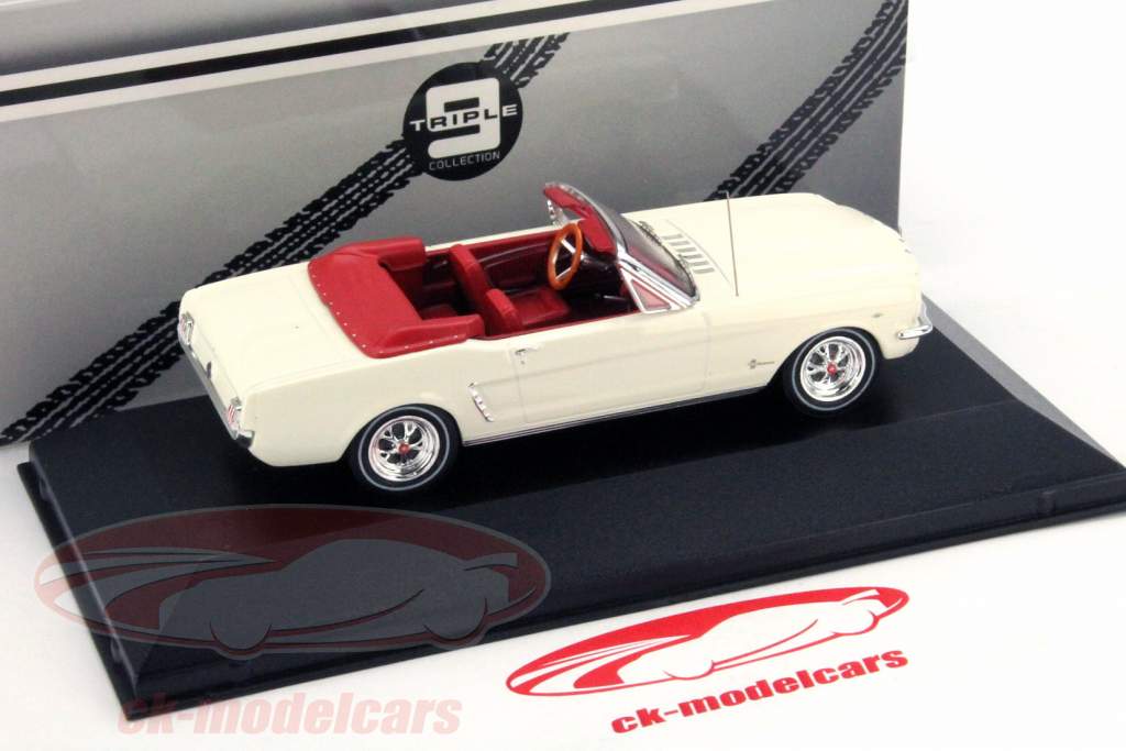Ford Mustango Convertible Año 1965 blanco 1:43 Triple9