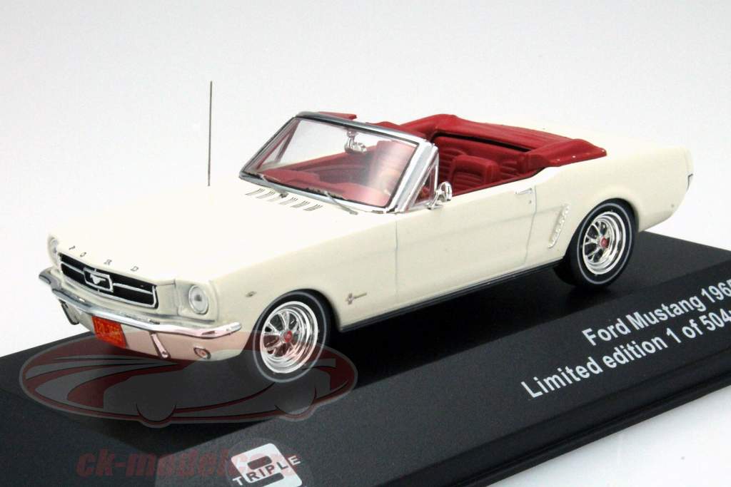 Ford 野马 可兑换 年 1965 白 1:43 Triple9