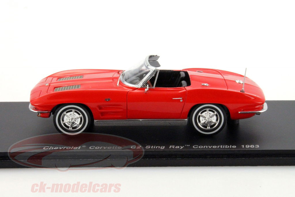 1/43 スパーク シボレー コルベット コンバーチブル 1960 レッド 1/43 スパーク シボレー コルベット コンバーチブル 1960 レッド