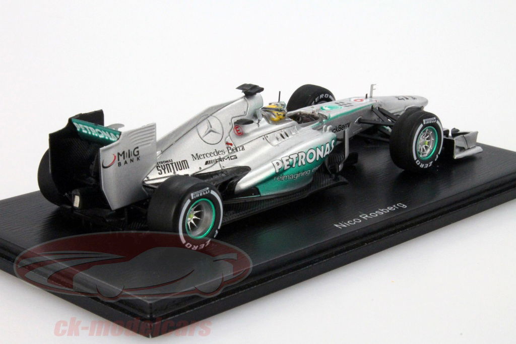 【極美品】MERCEDES　AMG　PETRONAS　F1　Team　2013 2013 Mercedes AMG Petronas F1 W04 | Riyadh Car Show | Talacrest