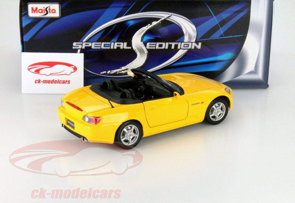 エ*ル様 HONDA S2000 AUTOart イエロー AUTOart 1/18 HONDA S2000 RARE EDM EUROPEAN VERSION AP1 LH