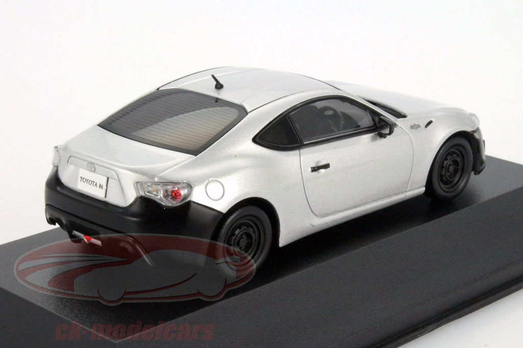JCollection 1:43 Toyota 86 RC Version Year 2012 silver