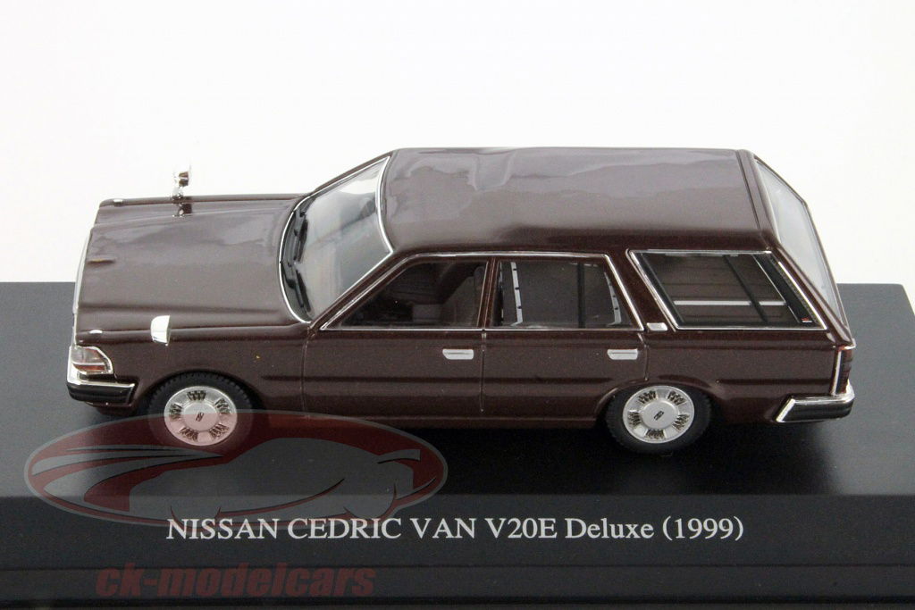 Dism 1:43 日产塞德里克货车V20E 豪华年1999 棕色77177 模型汽车