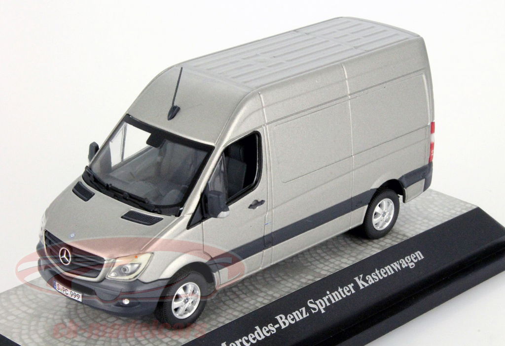 premium-classixxs-1-43-mercedes-benz-sprinter-14000/
