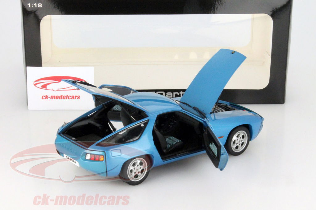 1/18 オートアート　ポルシェ928 ブルー 1/18 ポルシェ 928 ブルー | HLJ.co.jp