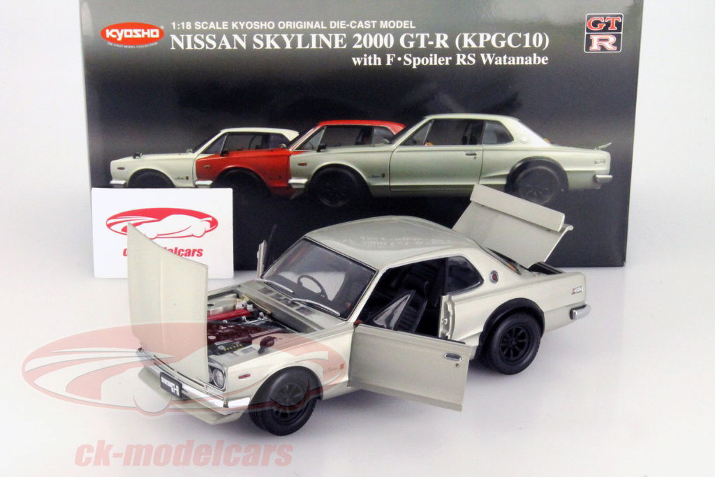 KPGC10 SKYLINE 2000 GT-R 1/30スケール Kyosho 1:18 Nissan Skyline 2000 GT-R KPGC10 with F-spoiler
