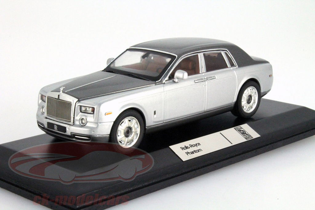 ixo-1-43-rolls-royce-phantom-zilver-grijs-metallic-jaar-2012-moc163/