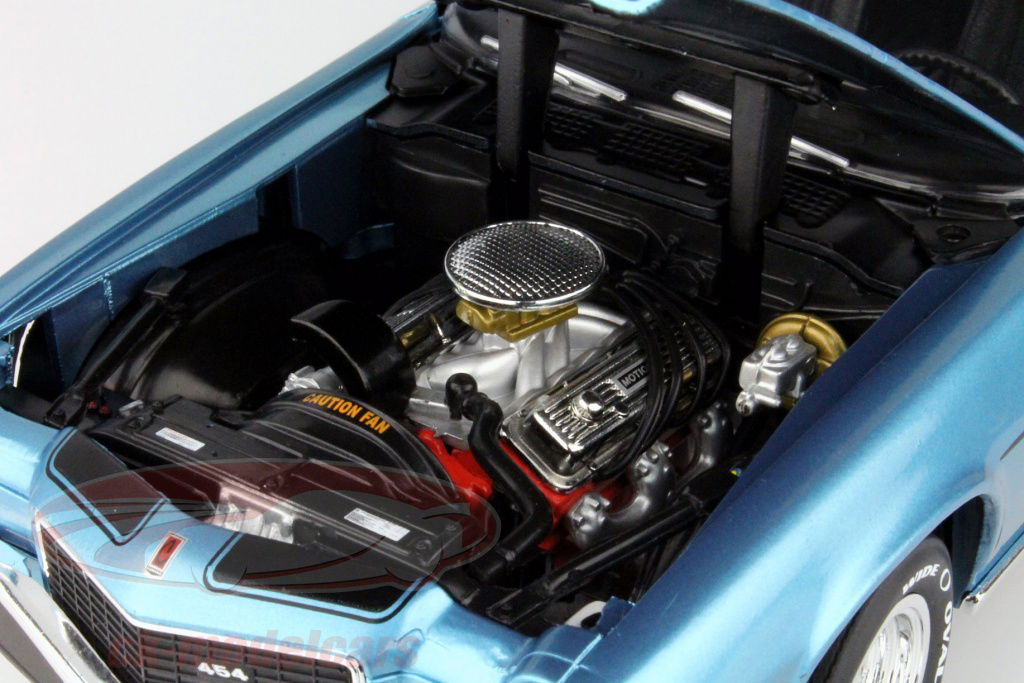 AutoWorld 1:18 Chevrolet Camaro Baldwin Motion year 1971