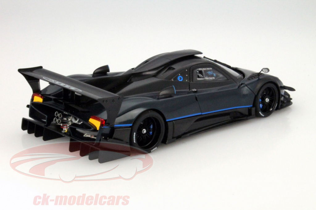 Pagani Zonda 1/18 スケールモデル LCD Models 1:18 Pagani Zonda HP Barchetta 建設年 2018 紫