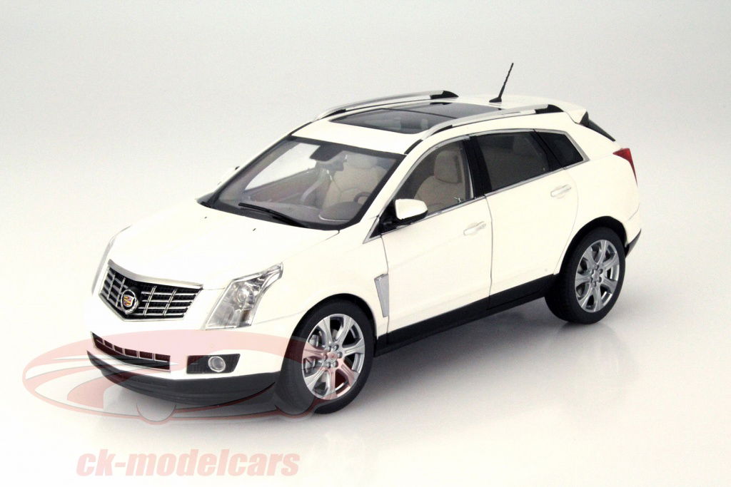 kyosho-1-18-cadillac-srx-crossover-ano-2014-branco-g007w/