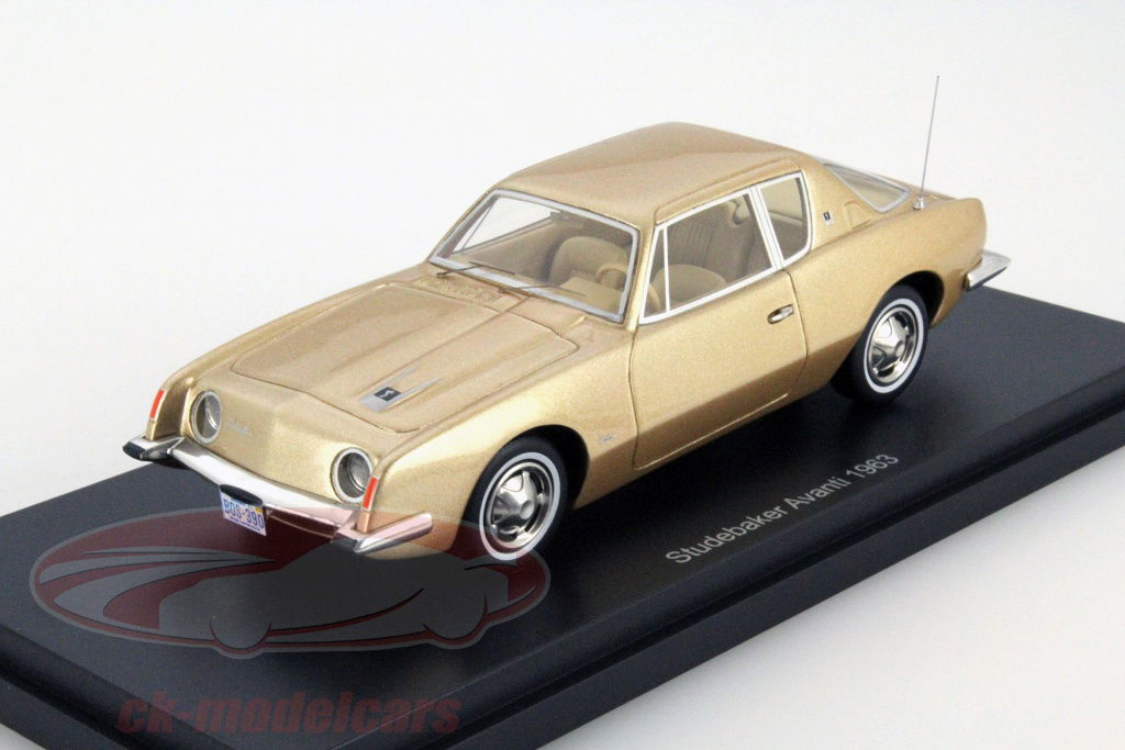 bos-models-1-43-studebaker-avanti-1963-bos43090/