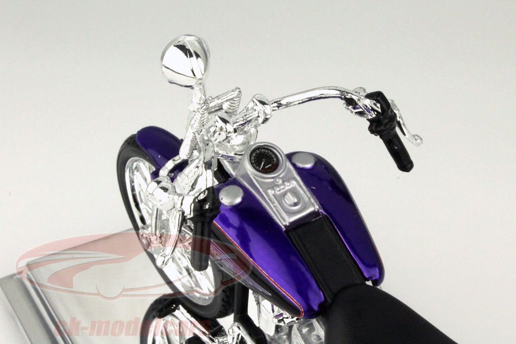 マイスト　Harley-Davidson Maisto 1:18 Harley Davidson FXSTS Springer Softail Year 2001