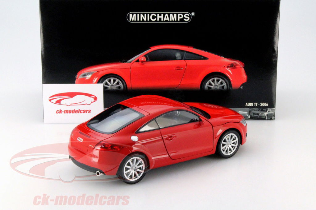 ミニカー AUDI TT ROADSTER 2006 1/18 Audi TT Roadster Grey 1/18 Diecast Model Car by Maisto