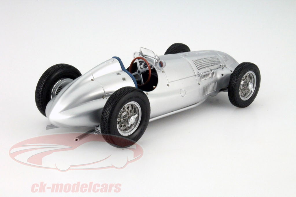 1/18 CMC メルセデス・ベンツW165 1939年 未展示品 1/18 CMC メルセデス・ベンツW165 1939年 未展示品 - メルカリ