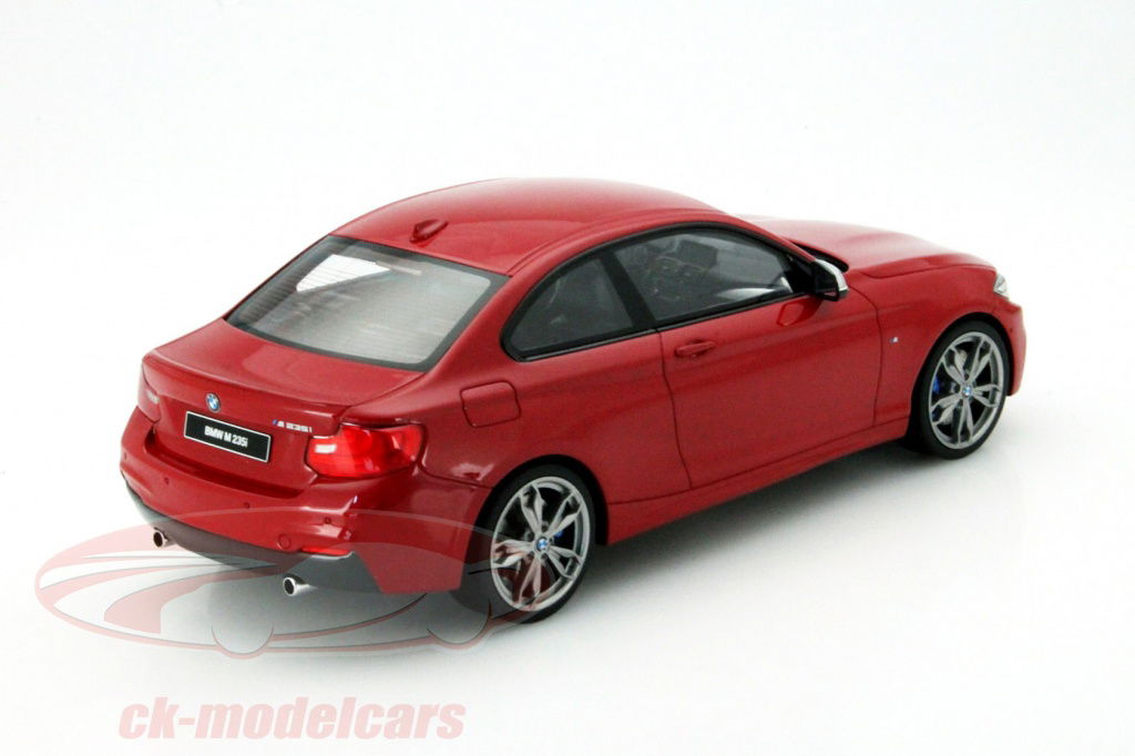GT-SPIRIT 1:18 BMW M235i レッド GT039 モデル 車 GT039