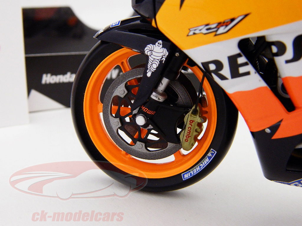 ミニチャンプス Honda RC211V Nicky Hayden 1:12 Nicky Hayden. Honda RC212V. Repsol Honda Team. MotoGP 2007