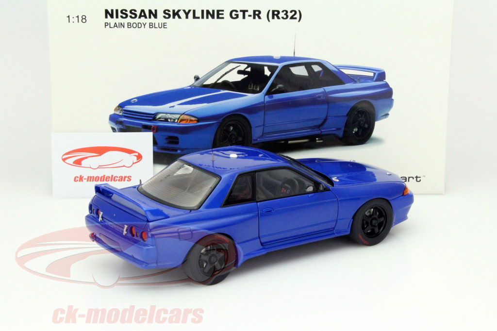 箱無　AUTOart 1/18 NISSAN SKYLINE R32 GT-R AUTOart 1:18 Nissan Skyline GT-R (R32) Bathurst Plain Body