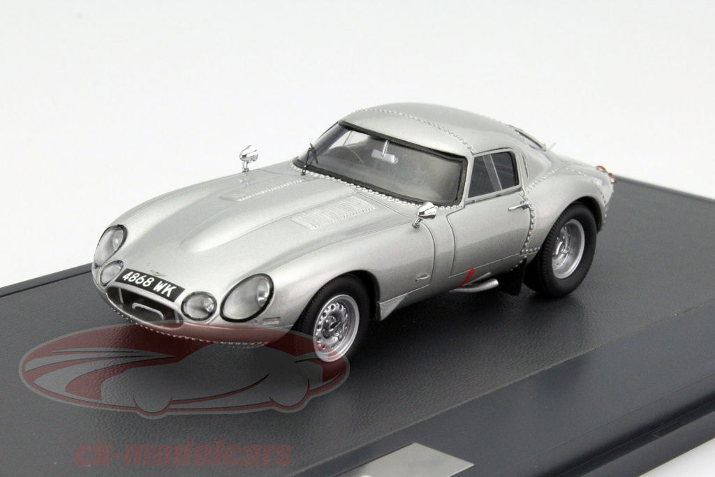 matrix-1-43-jaguar-e-type-low-drag-coupe-an-1963-argent-mx41001-081/