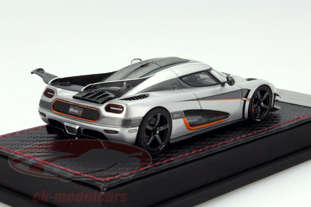 Koenigsegg Agera R 1/43 シルバー 17/150 Koenigsegg Agera R 1/43 シルバー 17/150 おもちゃ