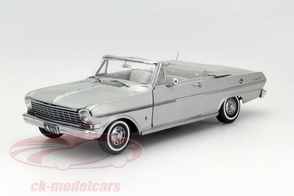 sun-star-models-1-18-nova-1963-3976/