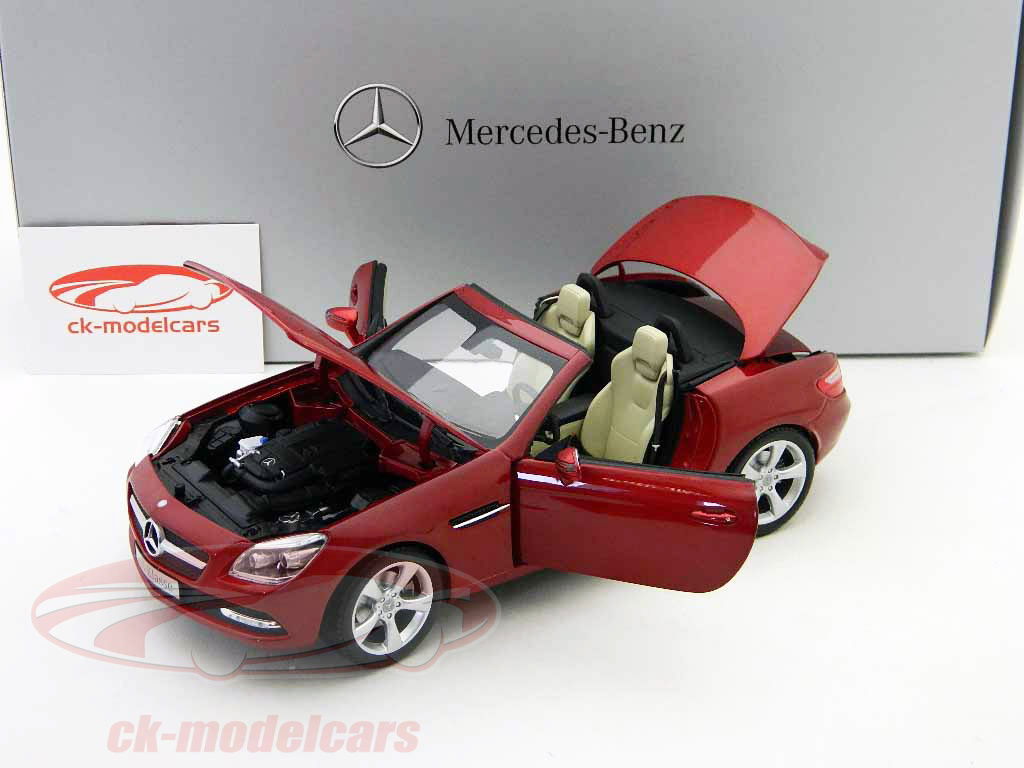 1/18 メルセデス・ベンツ　SLK350 R171　ミニカー　ブラック 1/18 メルセデス・ベンツ SLK350 R171 ミニカー ブラック