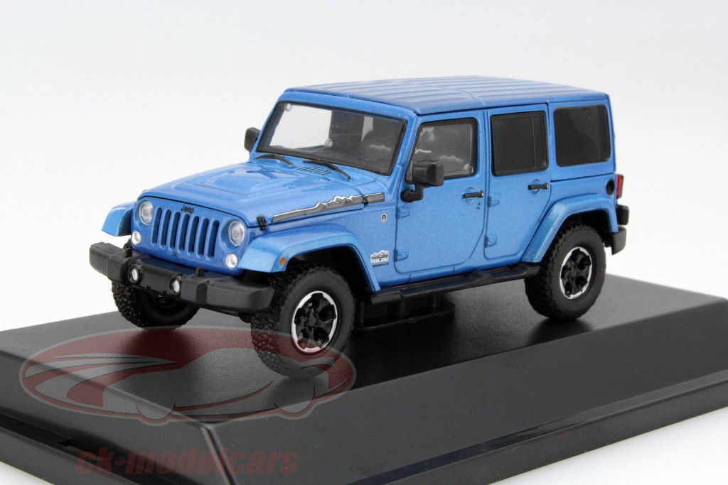 greenlight-1-43-jeep-wrangler-4-drs-r-2015-bl-metallic-86064/