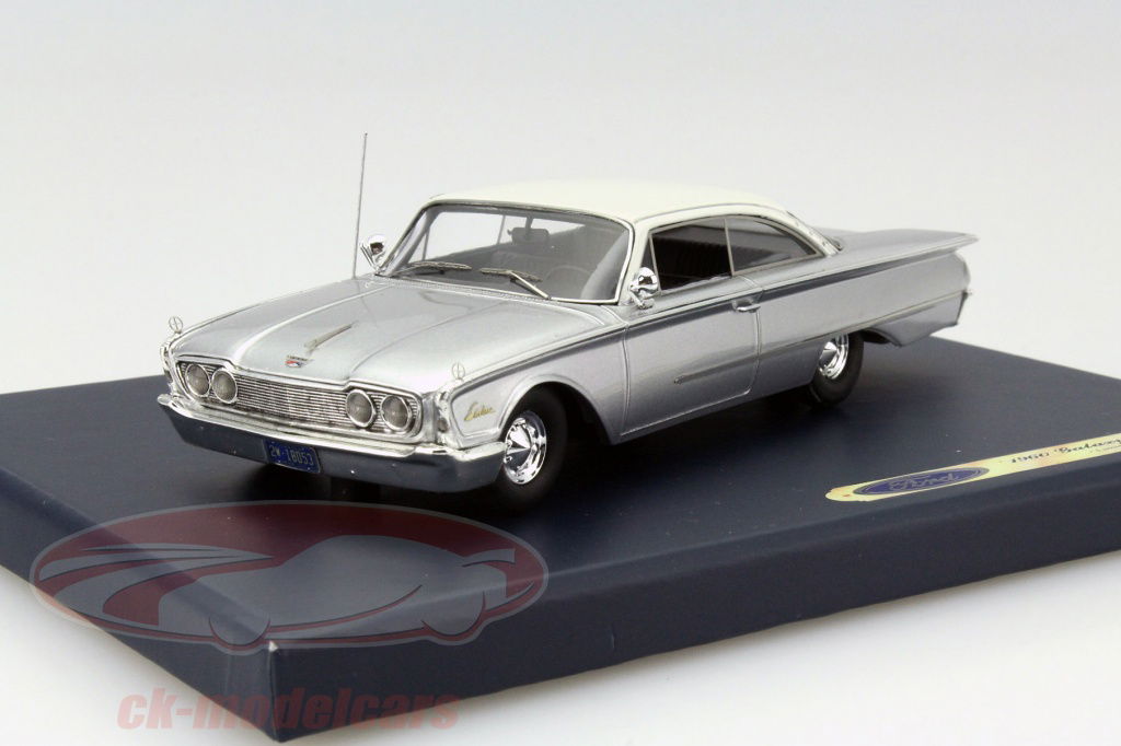 motorhead-1-43-ford-galaxy-starliner-r-1960-slv-433/