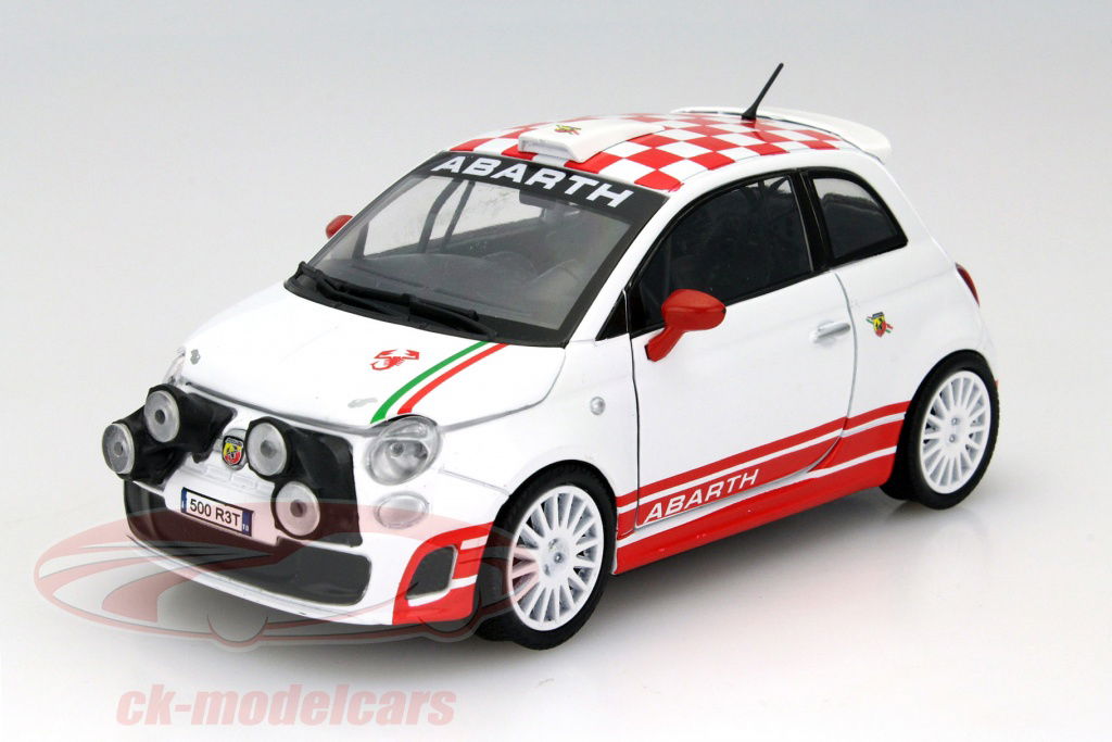 ミニカー Mondo Motors 500 Abarth 1/24 Amazon | MONDO MOTORS 1/24 ABARTH 500 モンドモータース
