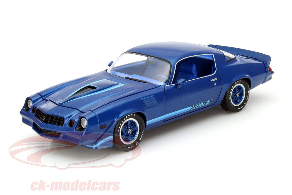 1979 CHEVROLET CAMARO Z28 ミニカー1/18 Greenlight 1:18 Chevrolet Camaro Z28 Year 1979 blue 12904