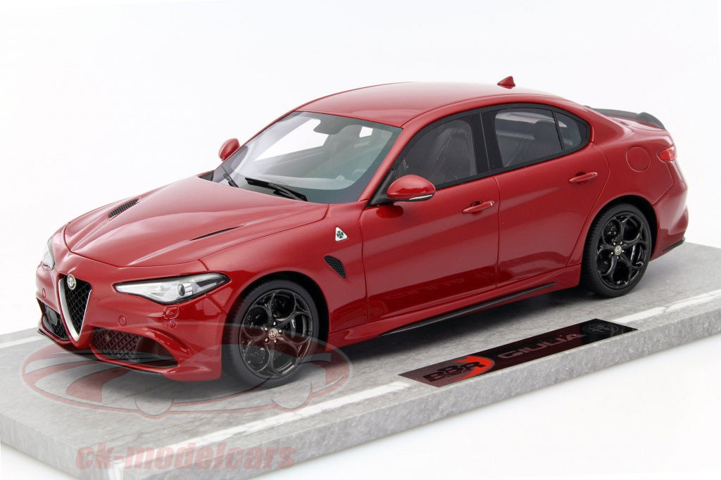 bbr-models-1-18-alfa-romeo-giulia-qv-2015-bbrc1806/