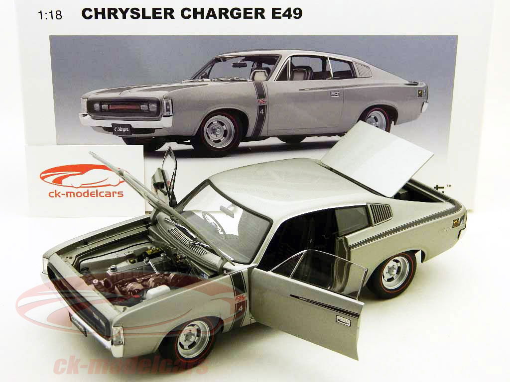 autoart-1-18-chrysler-charger-e49-silber-silver-71506/