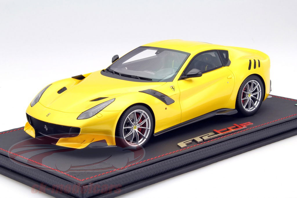 bbr-models-1-18-ferrari-f12-tdf-2015-p18121a/