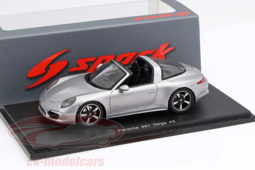 spark-1-43-porsche-911-991-targa-4s-annee-2015-argent-s4934/