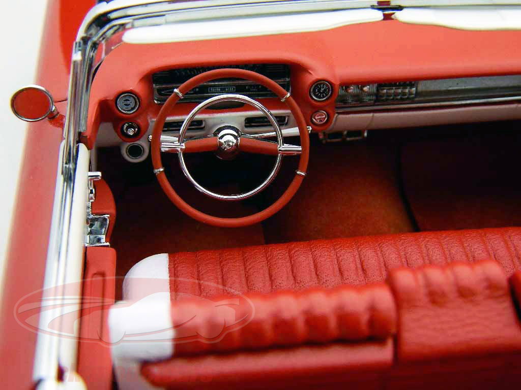 Autoart CADELLAC SERIES 62　1/18（赤） 1/18 キャデラック コンバーチブル シリーズ62 1959 レッド