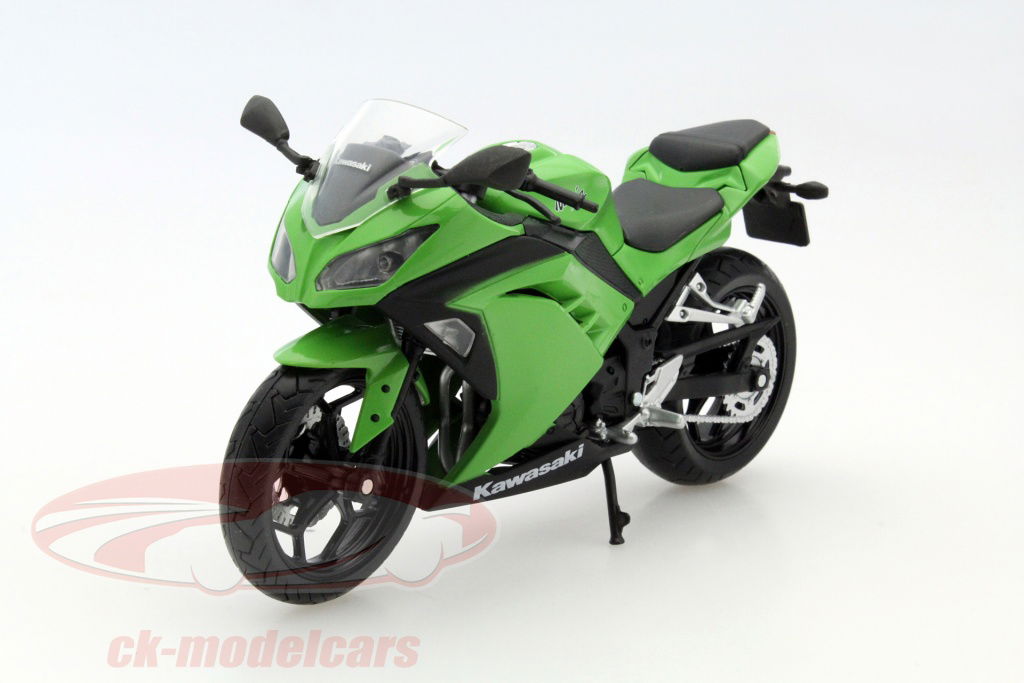 Automaxx Premium 1:12 Kawasaki Ninja 300 green 6053 model