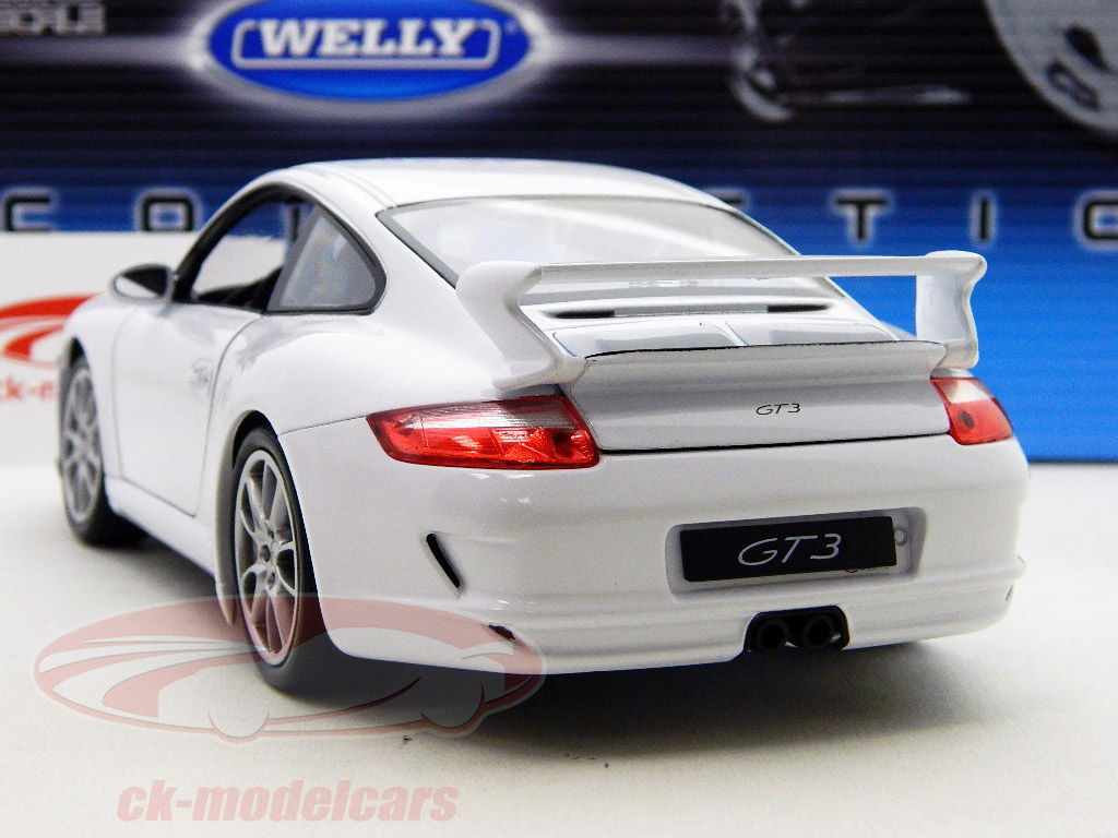 Welly 1:18 Porsche 911 (997) GT3 white 18024W model car