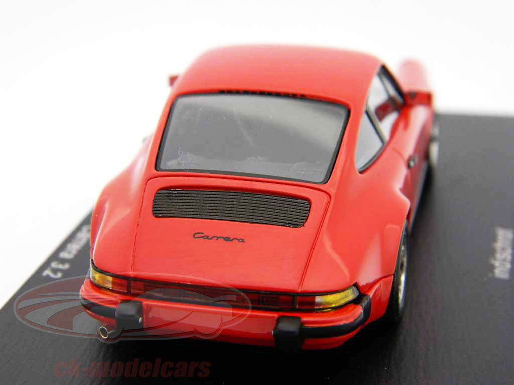 Spark 1:43 ポルシェ911カレラ3.2ガードレッド/レッド